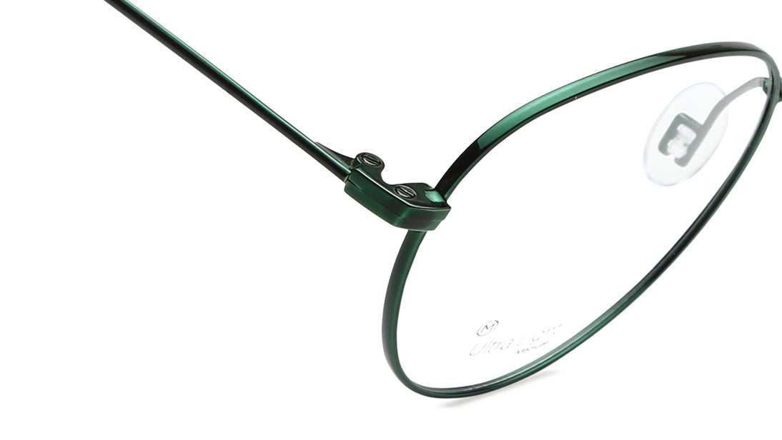 Green Round Rimmed Eyeglasses